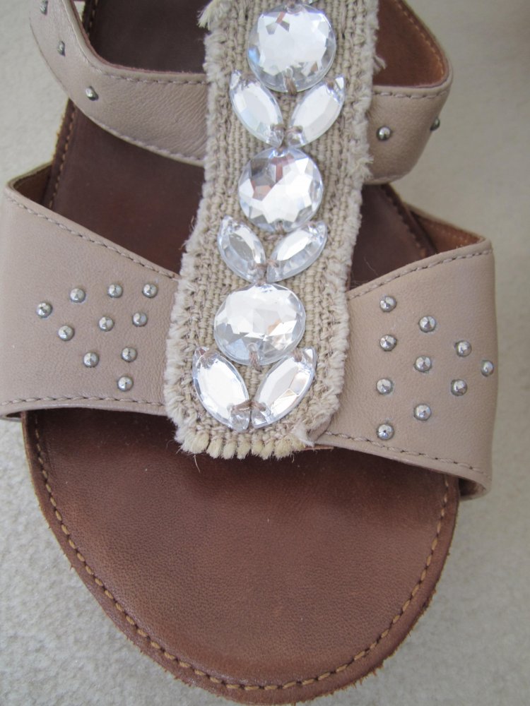 Jette Joop Sandalen Gr. 37 Leder beige Straß neuwertig