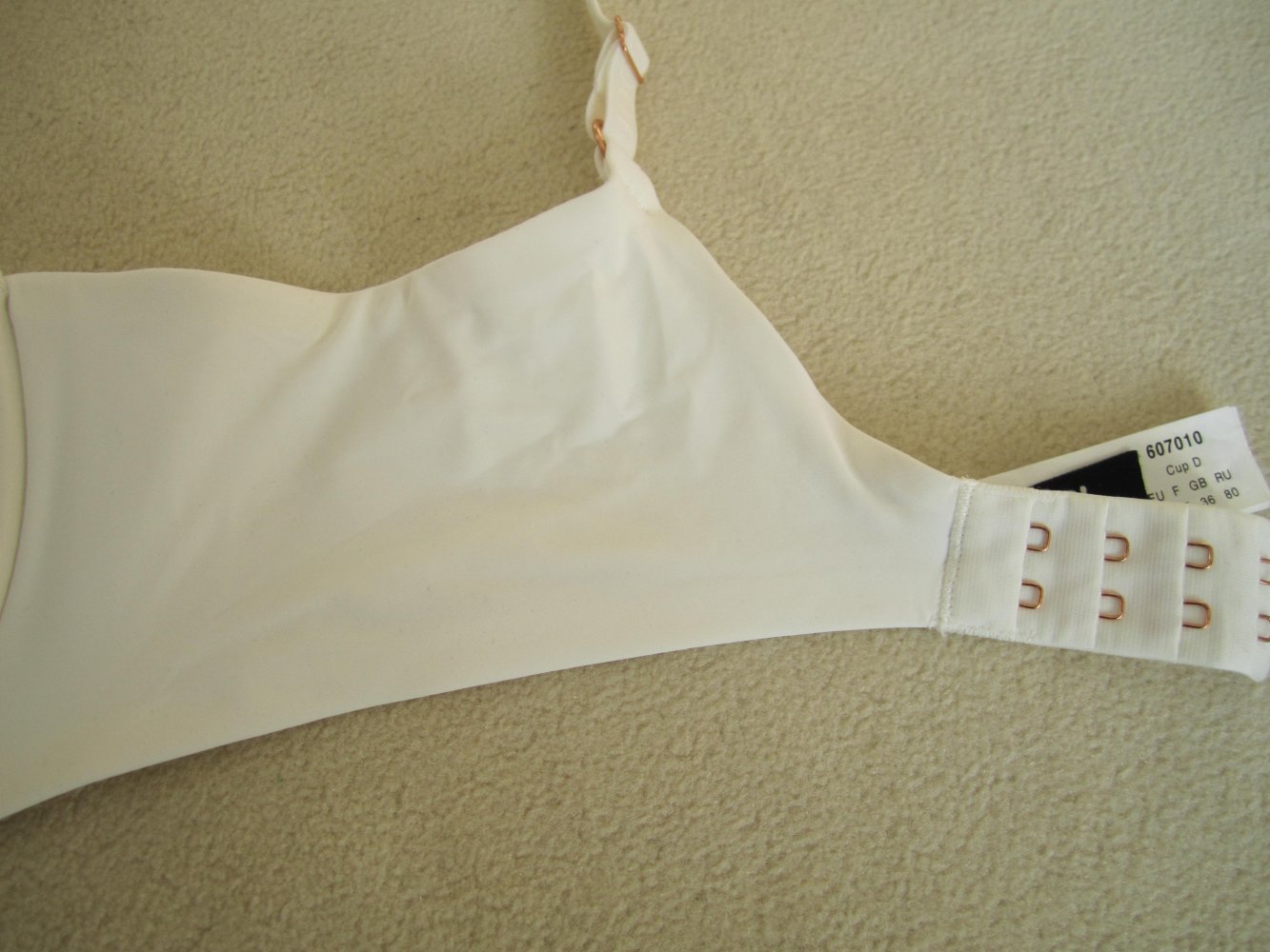 JOOP! BH Gr. 80D cremeweiß wie neu
