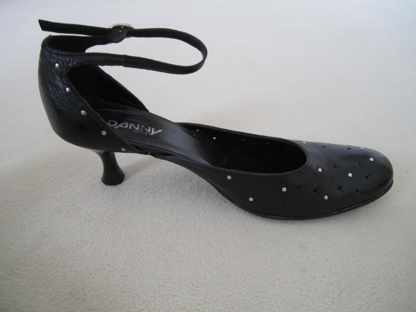 Danny Riemchen Pumps Sandalen Gr. 37 Leder wie neu