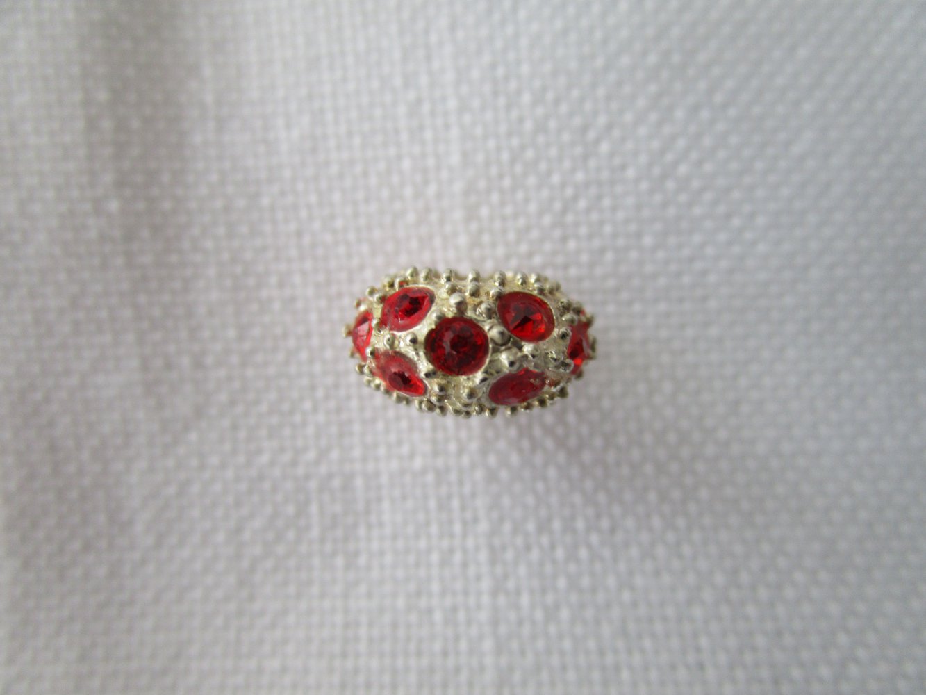 Bead Silber mit roten Steinen Neu