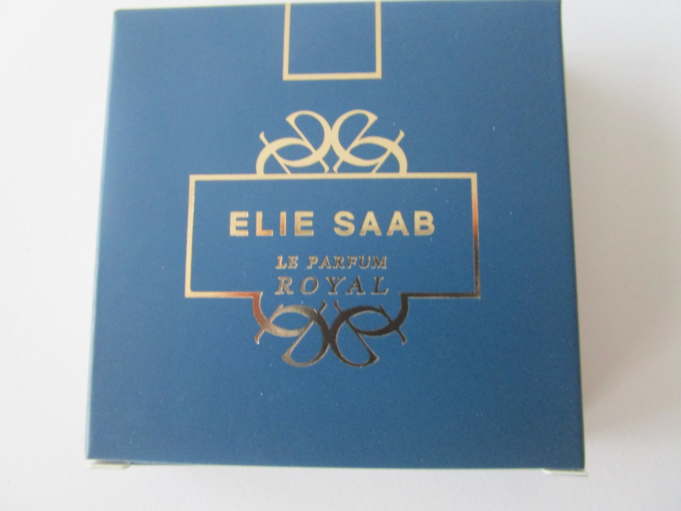 Goldenes Armband Elie Saab
