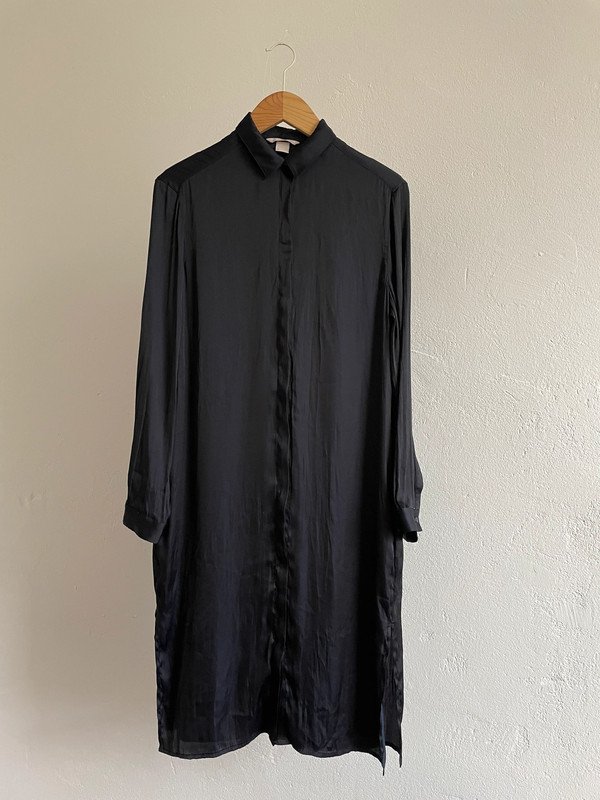 H&M Trend dunkelbalue lange Bluse