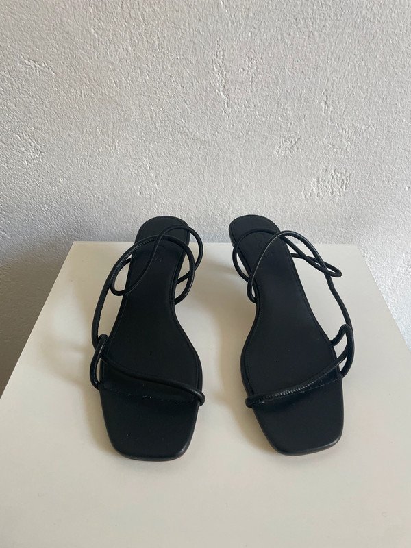 Cos Kitten Heels Sandalen