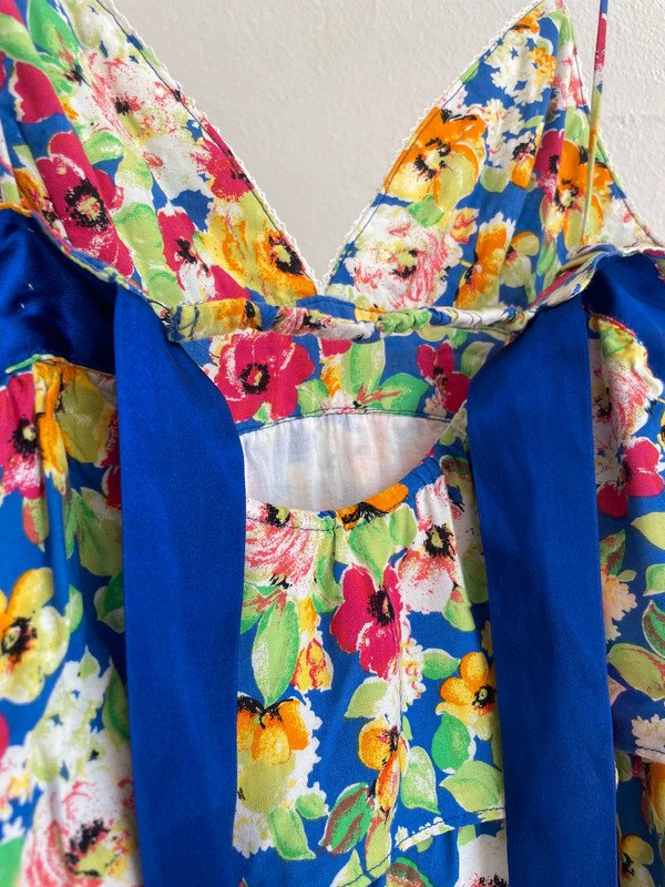 Zara TRF Sommer Blumen Top Tunika Volant Rüschen