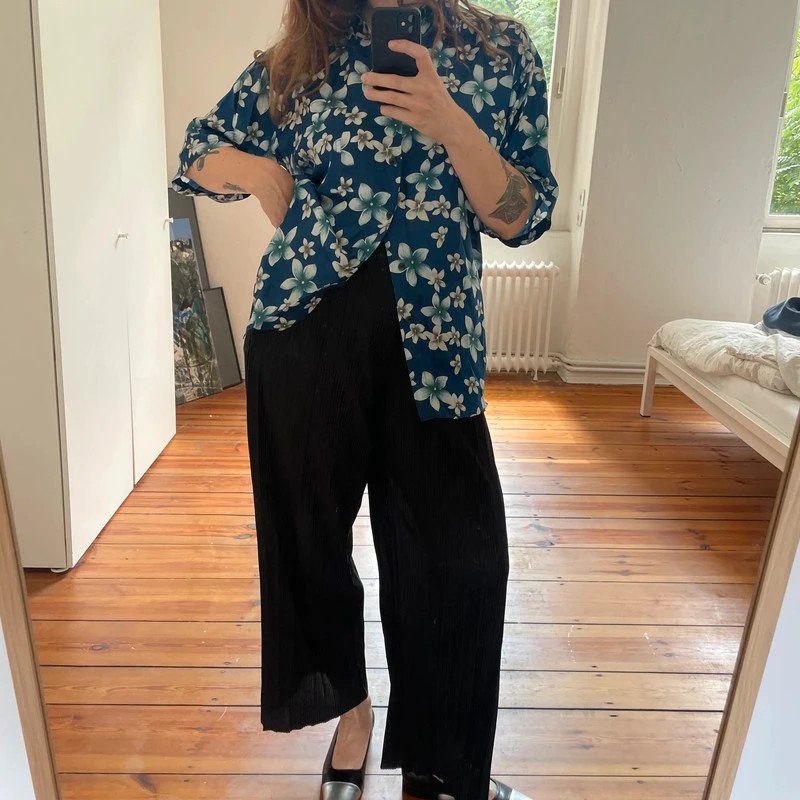Bruno B luftiges Vintage Hemd aus Seide 100% Silk 90s 90er