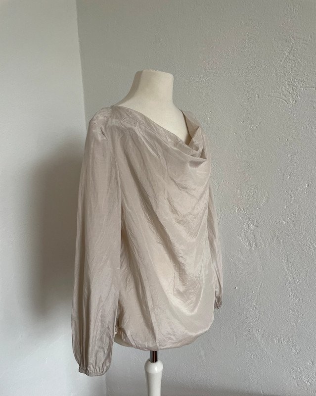 Conleys Bluse mit Seideanteil und Wasserfallkragen 90s 90er