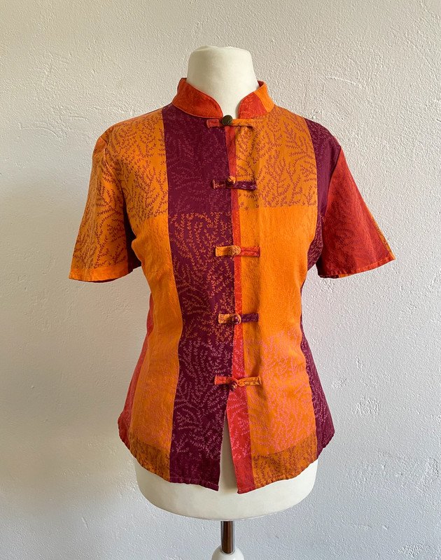 Kenzo Jungle 90s Bluse mit Mao Kragen 90er