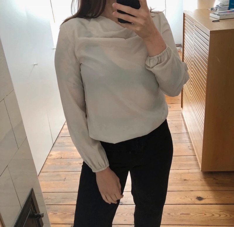 Conleys Bluse mit Seideanteil und Wasserfallkragen 90s 90er