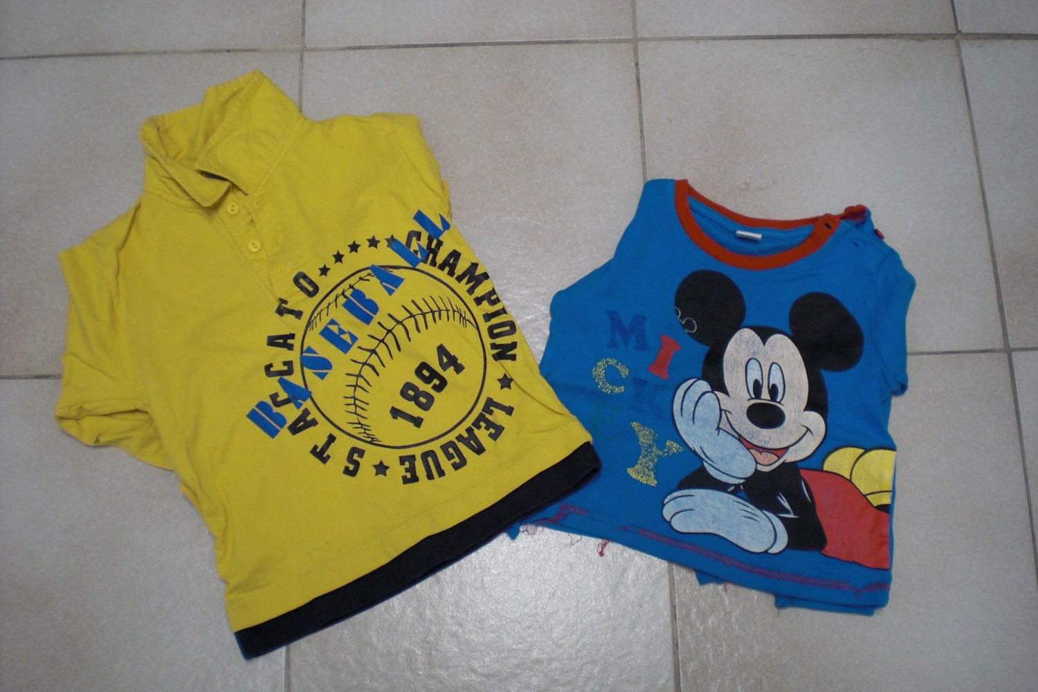 2 langarm Shirts Gr. 92 auch einzeln abzugeben Bitte Beschreibung beachten
