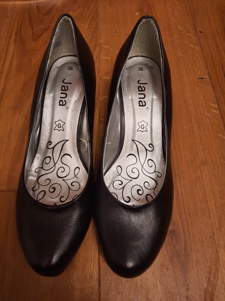 Pumps schwarz von Jana Gr. 36