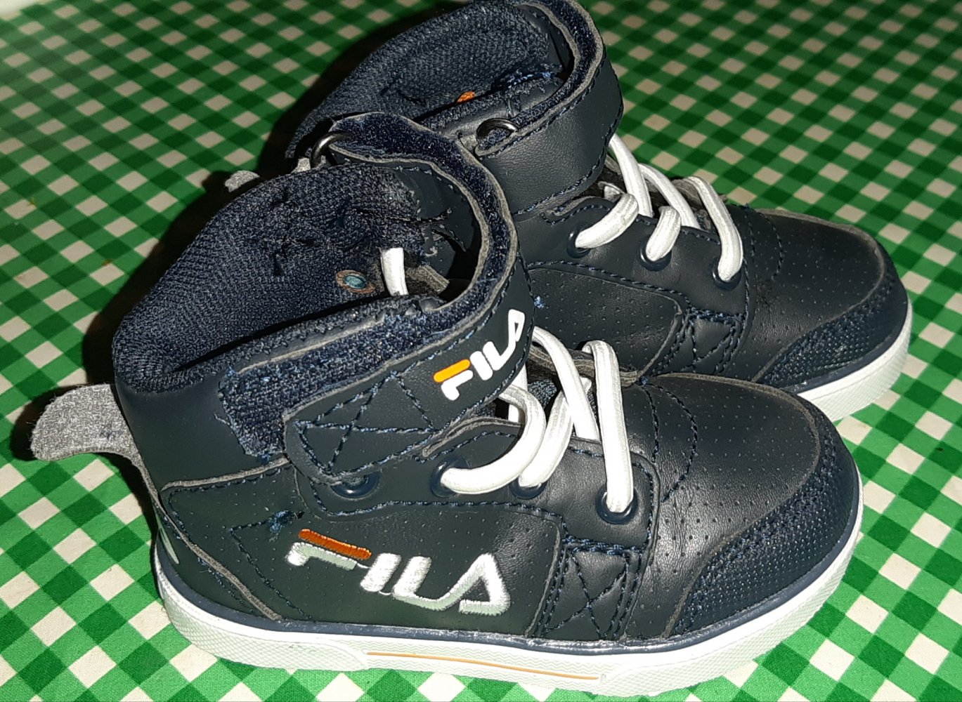Fila High Sneaker NEU Gr. 20 Stiefel