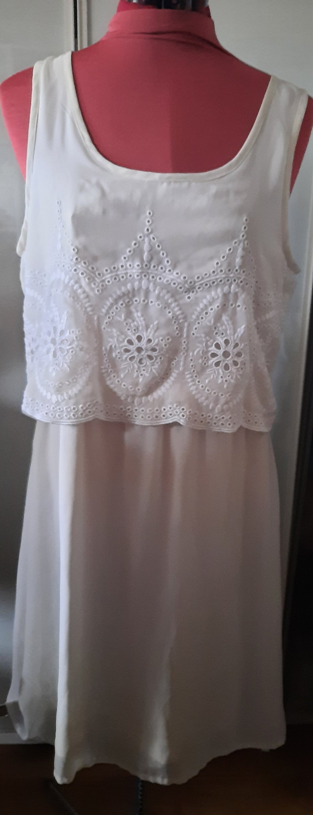 Only Gr. 38 Sommer Kleid Trägerkleid Spitze cremeweiß 