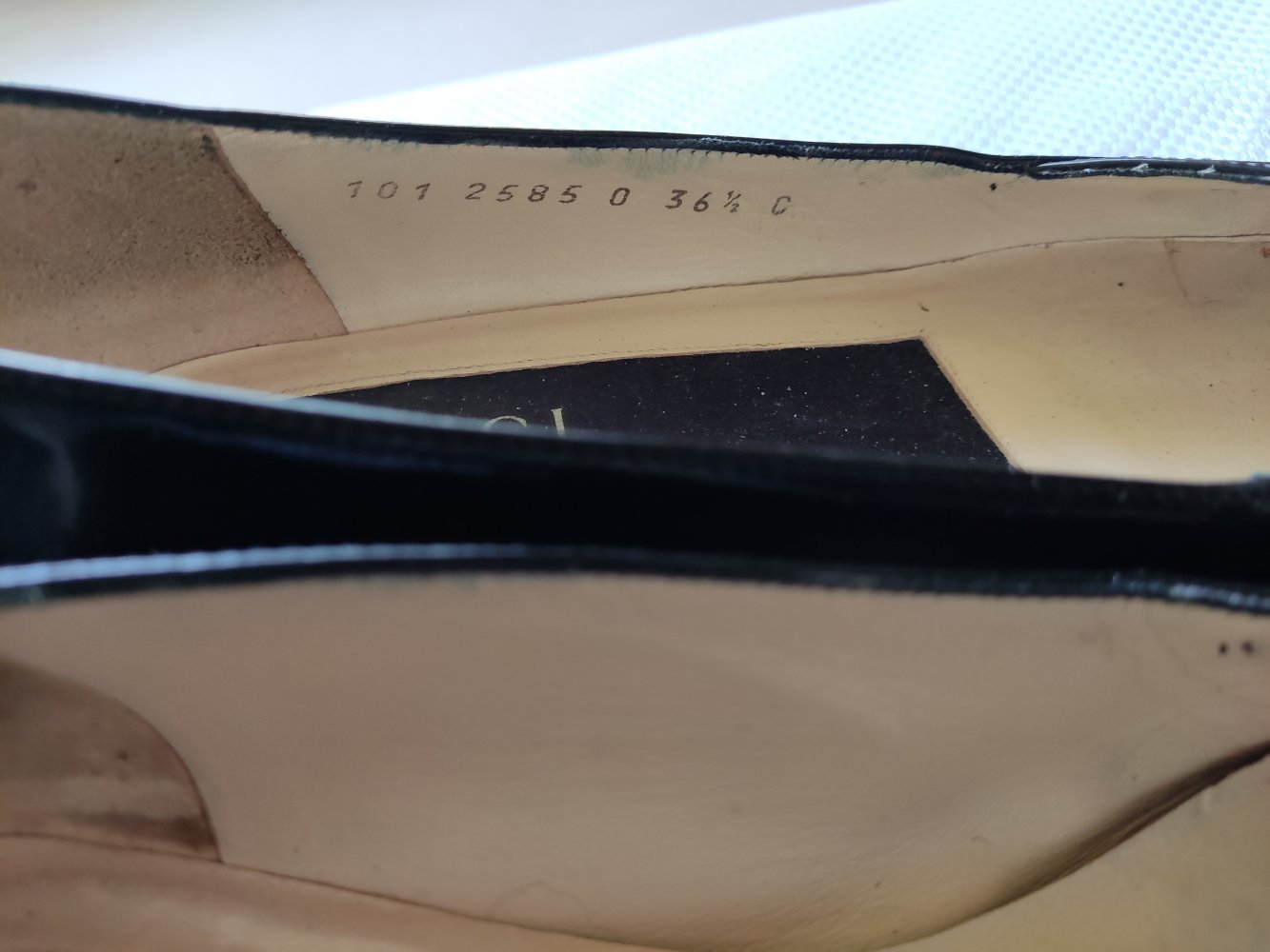 Gucci Vintage Pumps Original Gr.36,5 C Leder schwarz