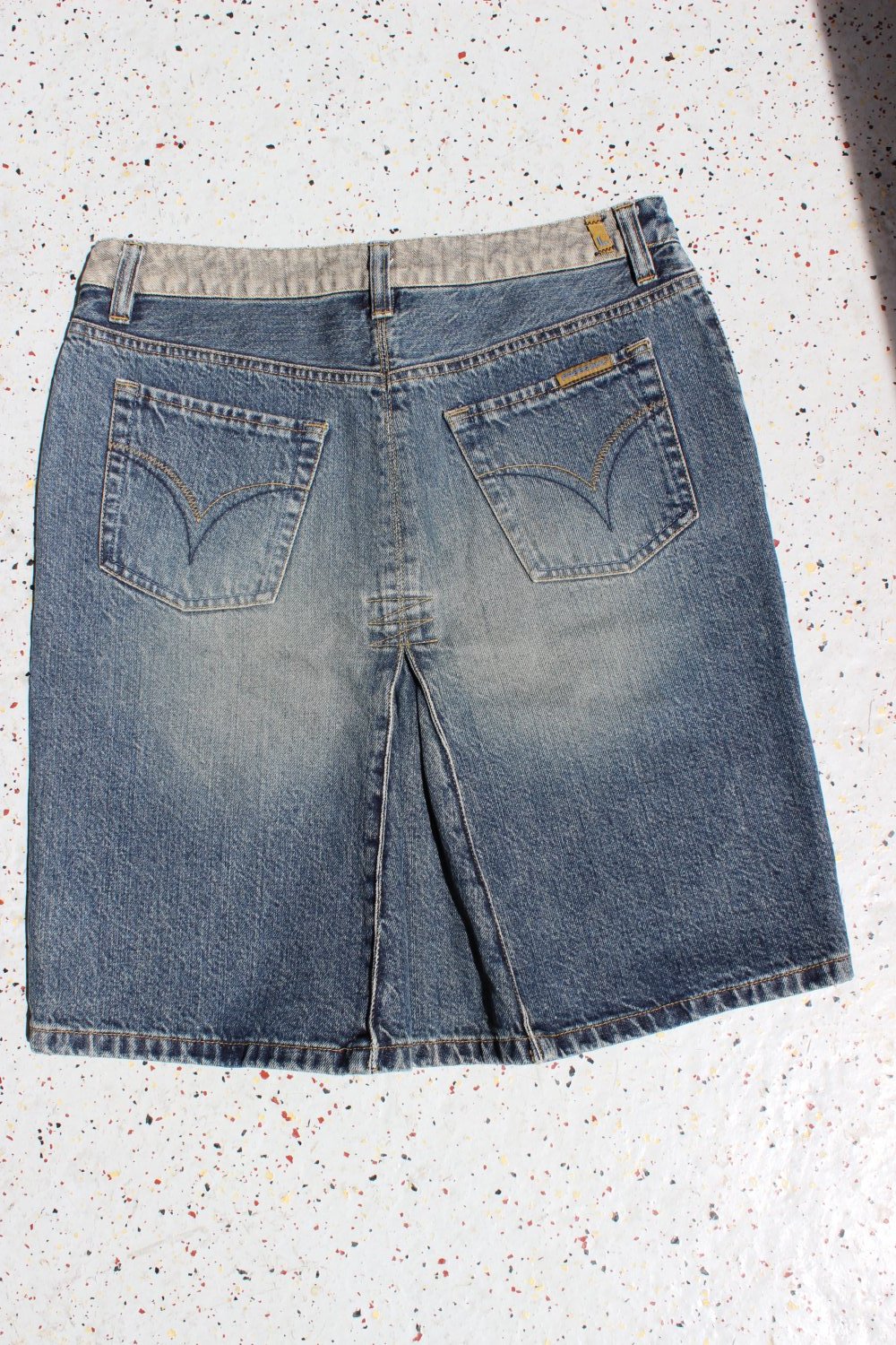 FREESOUL Vintage 00-er Jeansrock Mini used destroyed Look blau