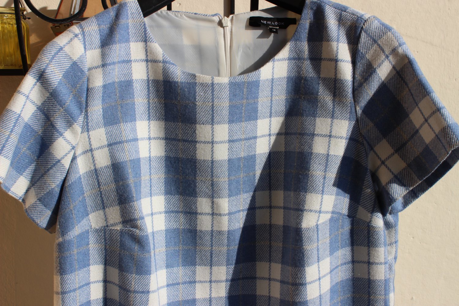 NEU! FOREVER 21 Mini-Kleid Wollanteil pastell blau weiß UK Gr. 14 / DE 40