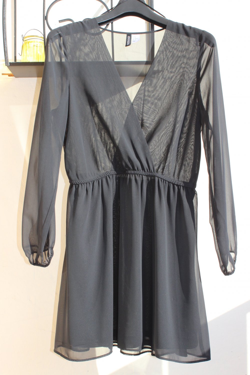 NEU! H&M Kleines Schwarzes Chiffonkleid 