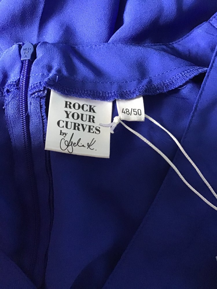 Blaues Kleid