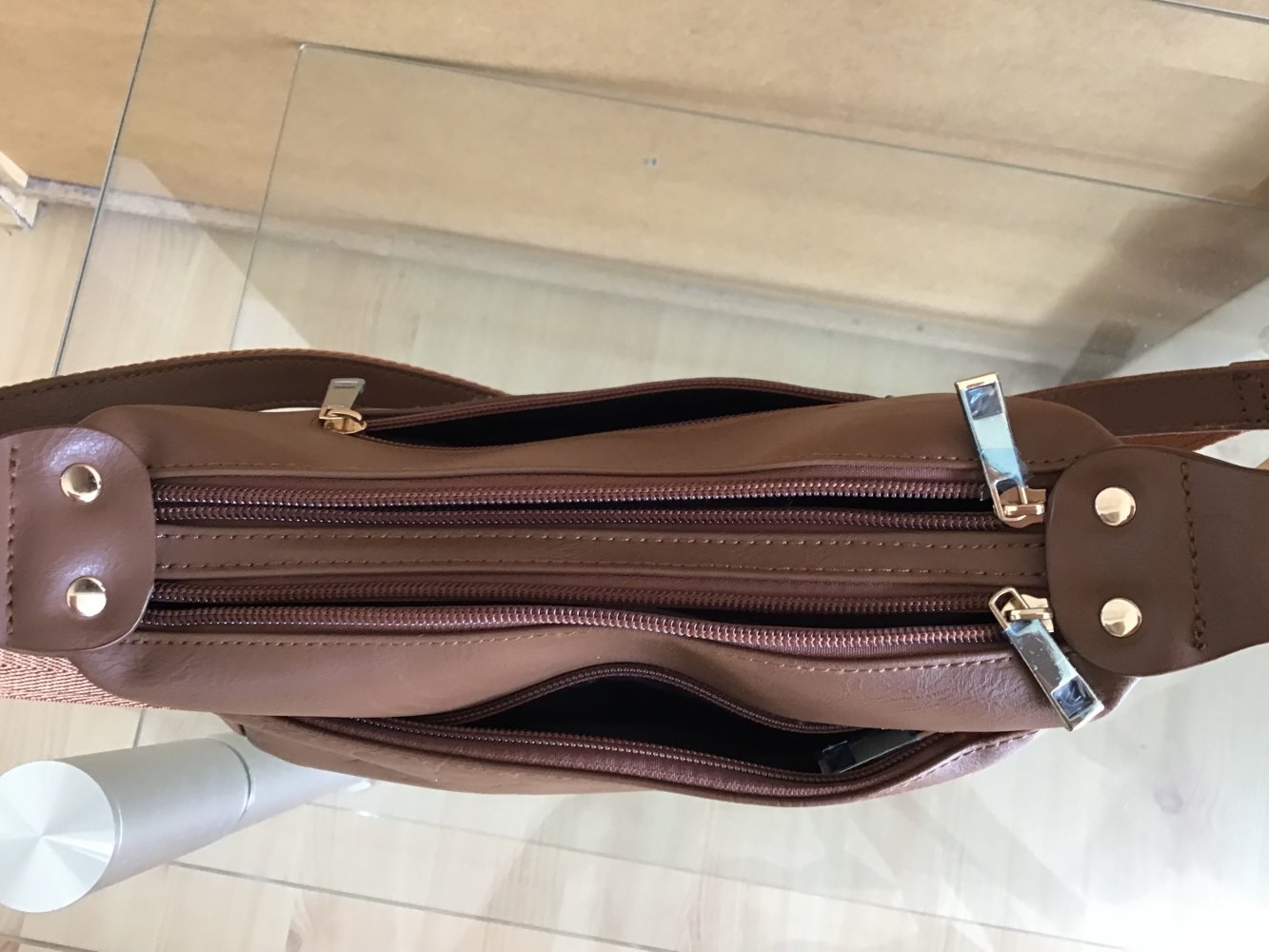 Tasche Neu