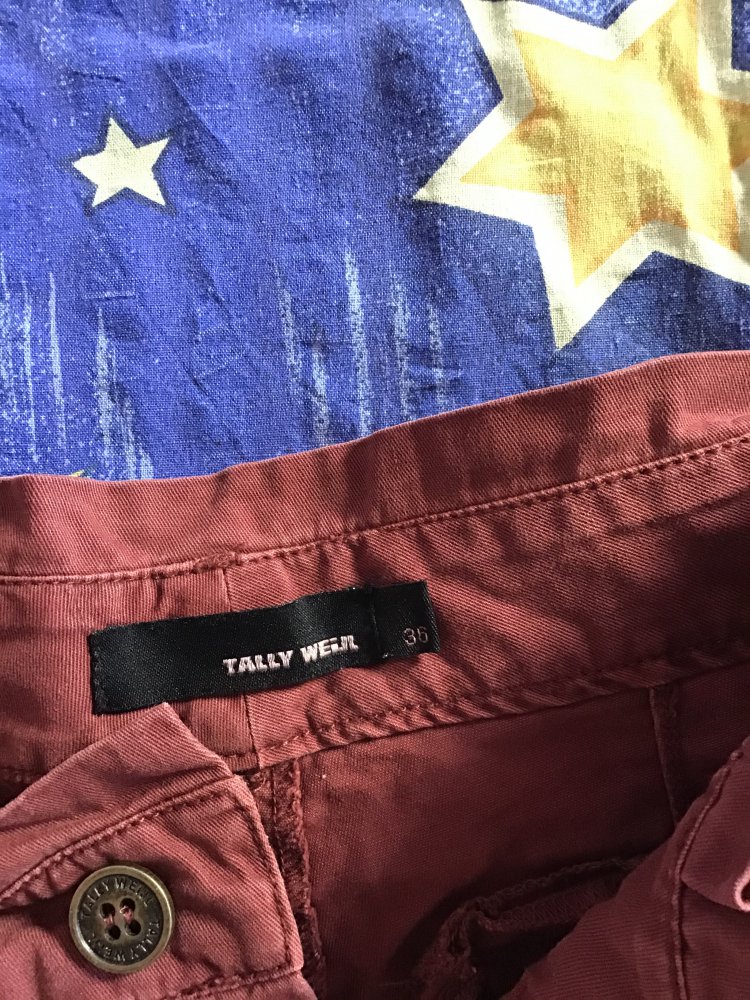Shorts kurz
