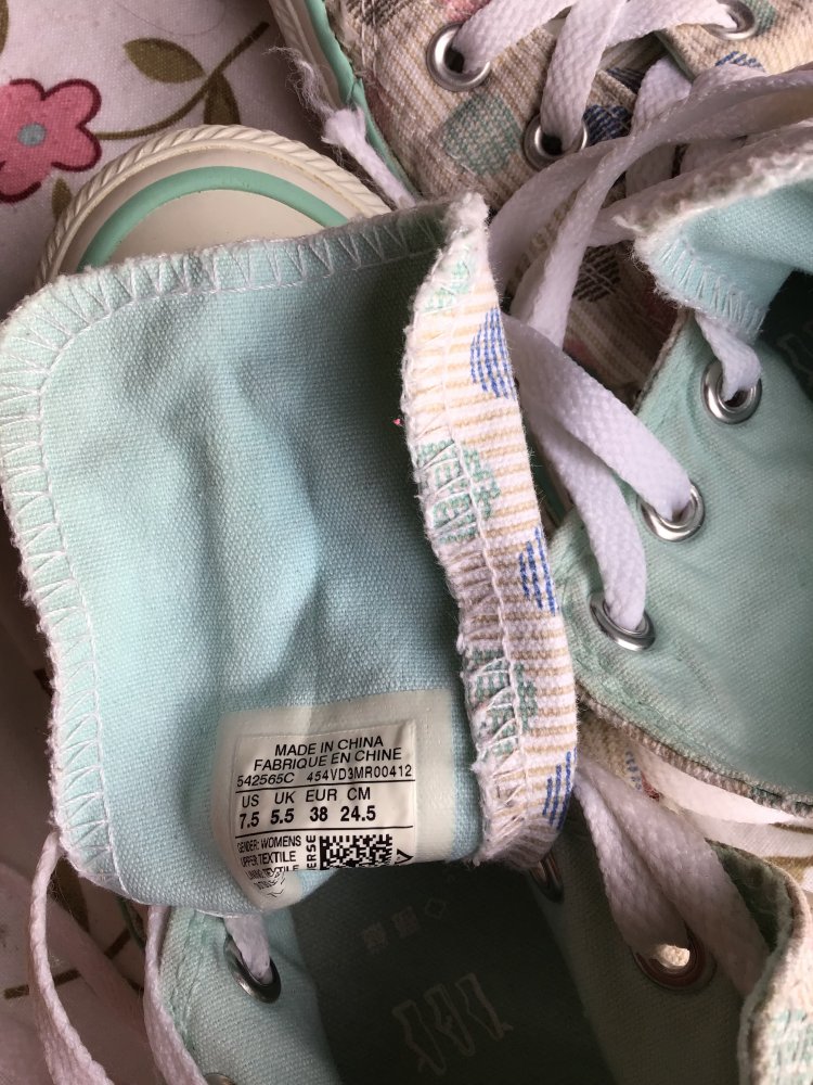 Sneakers