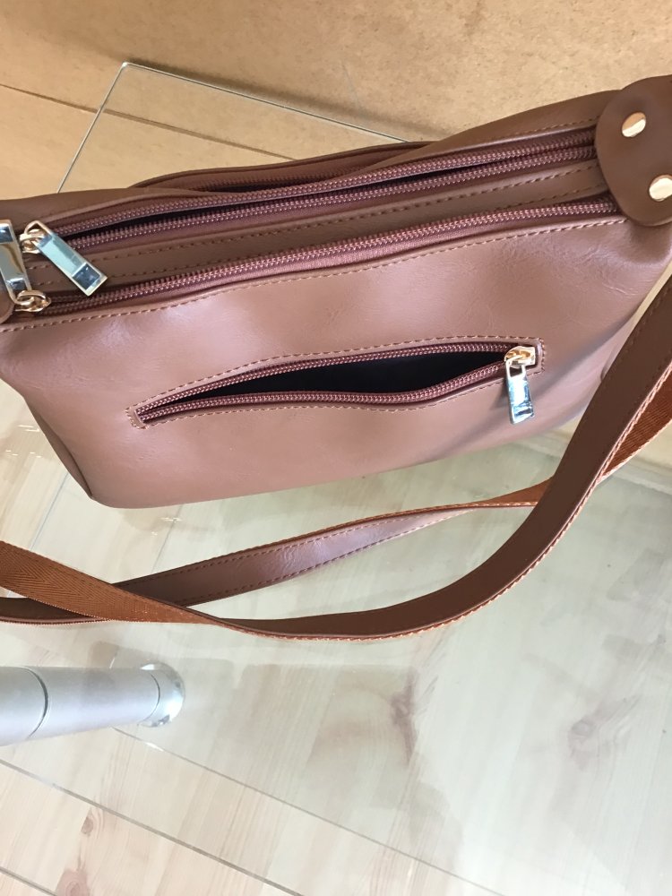 Tasche Neu