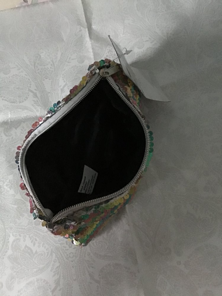 Kosmetiktasche & Schlüsselanhänger