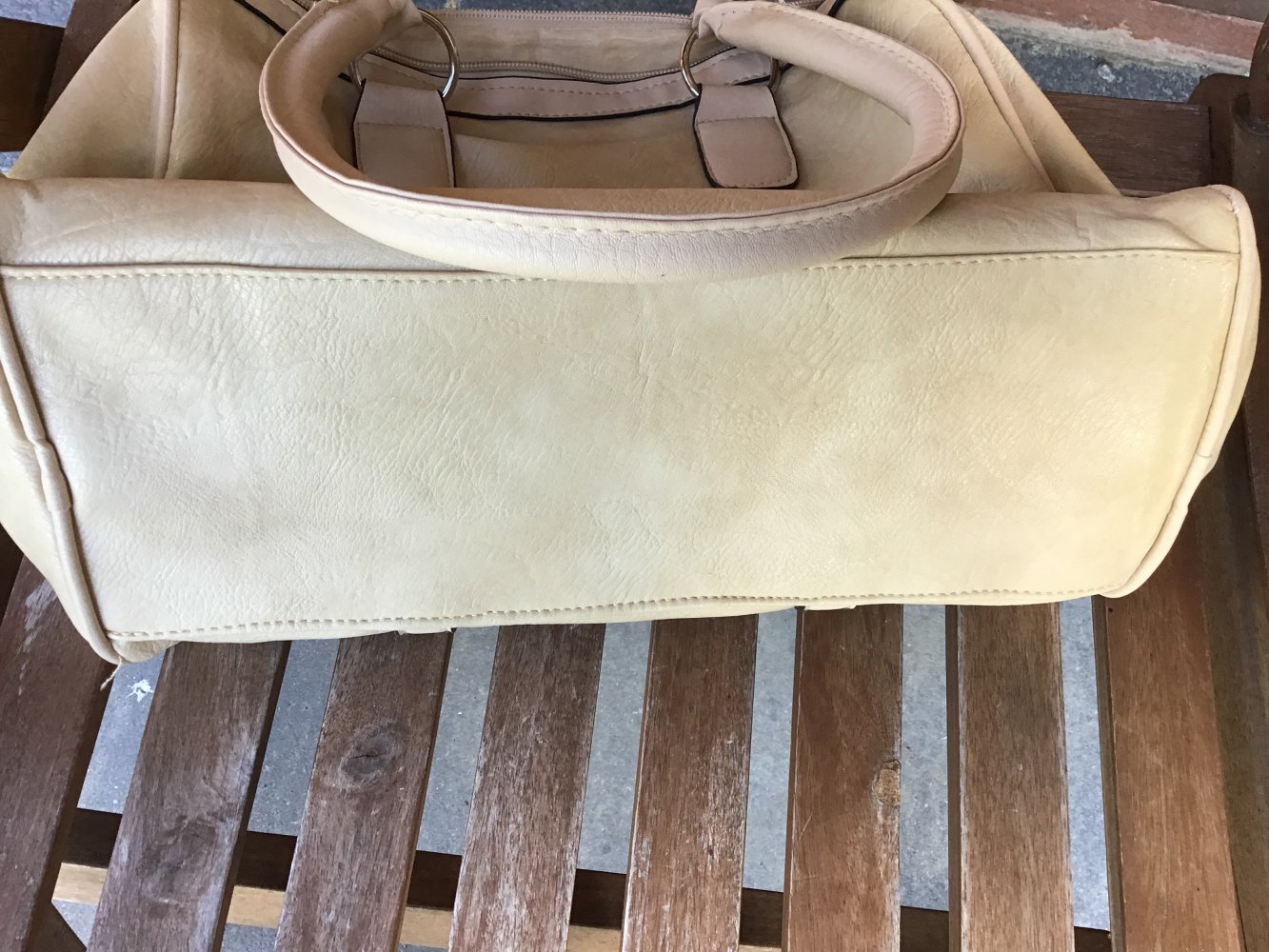 Handtasche