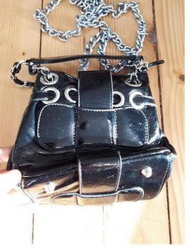 Handtasche Umhängetasche Queen of Darkness schwarz Gothic Metal Wacken Steampunk