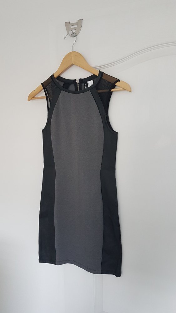 Minikleid mit Leder Schwarz/Grau