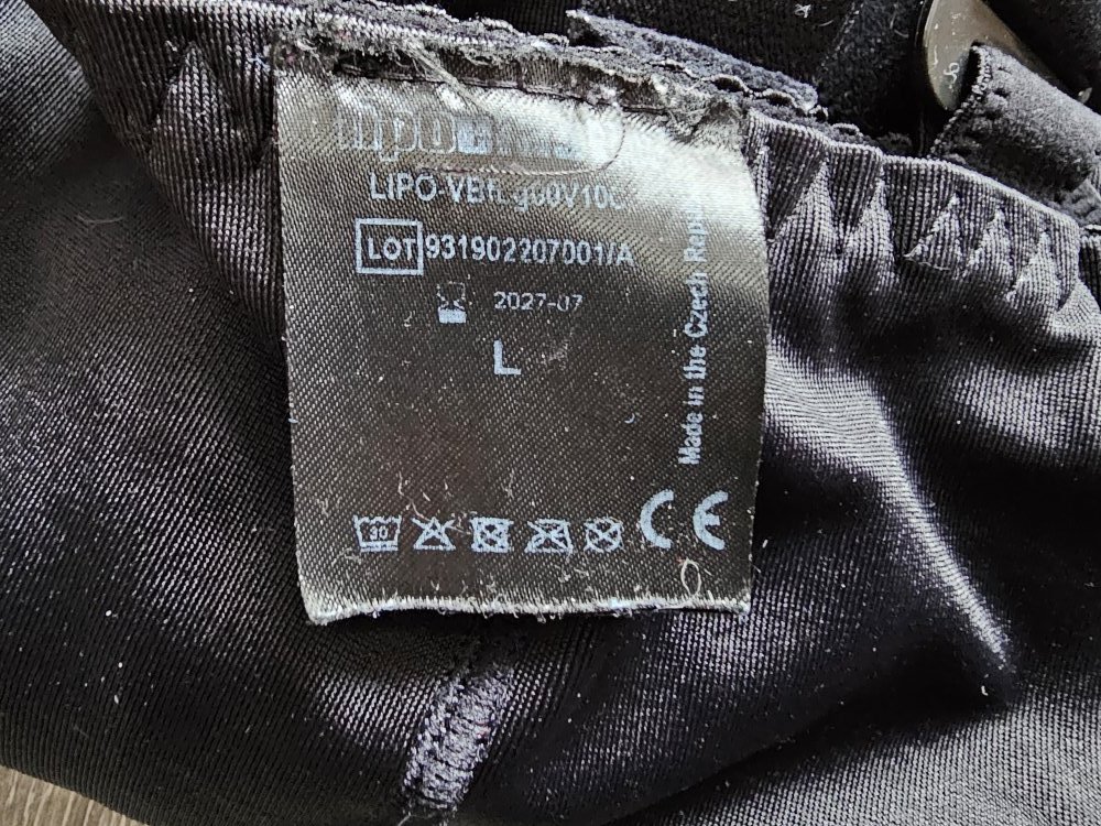 Lipoelastic VBfLg high Variant L Kompressionshose schwarz