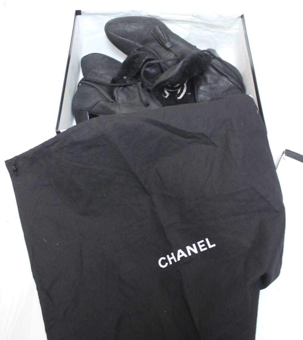 Chanel Stiefeletten Boots Heels 41