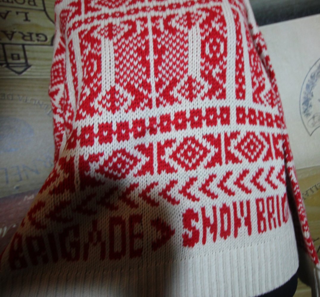 Gina Tricot Pullover Weihnachtspulli Snow Weihnachtspullover Rollkragen Herbst Winter