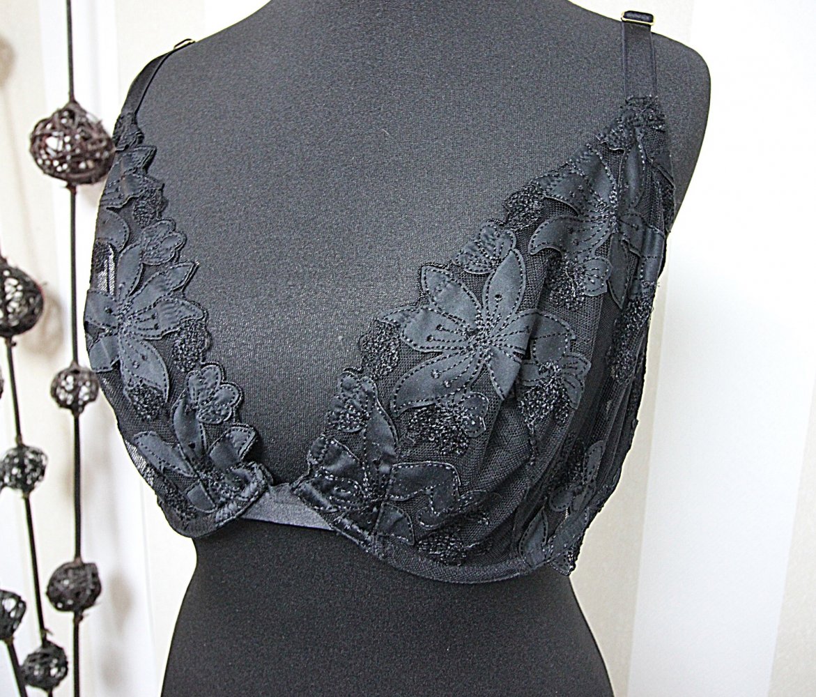 Victoria´s Secret BH transparent Blumen romantisch sexy