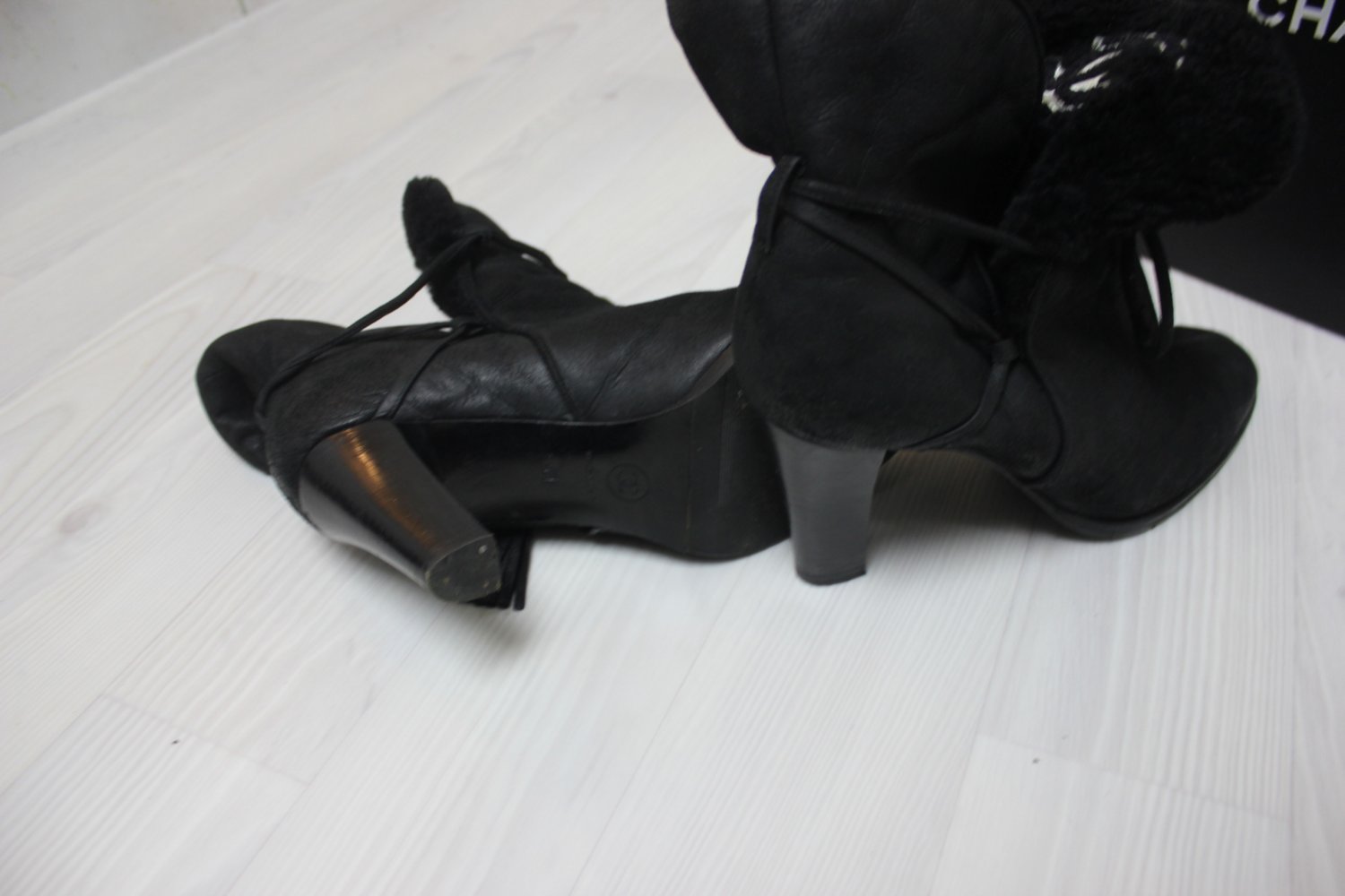 Chanel Stiefeletten Boots Heels 41