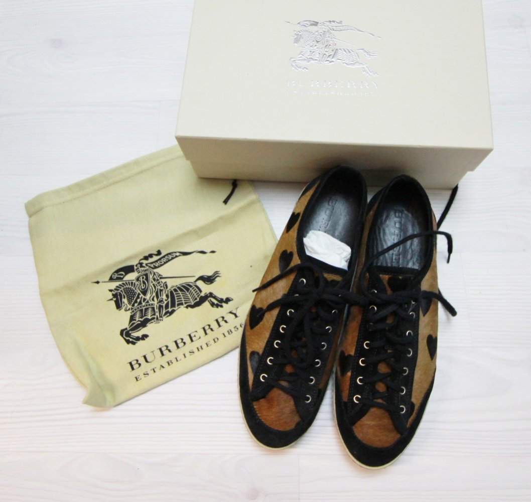  NEU Burberry Calf Hair Sneaker Herz Design gr 40 Blogger Statement