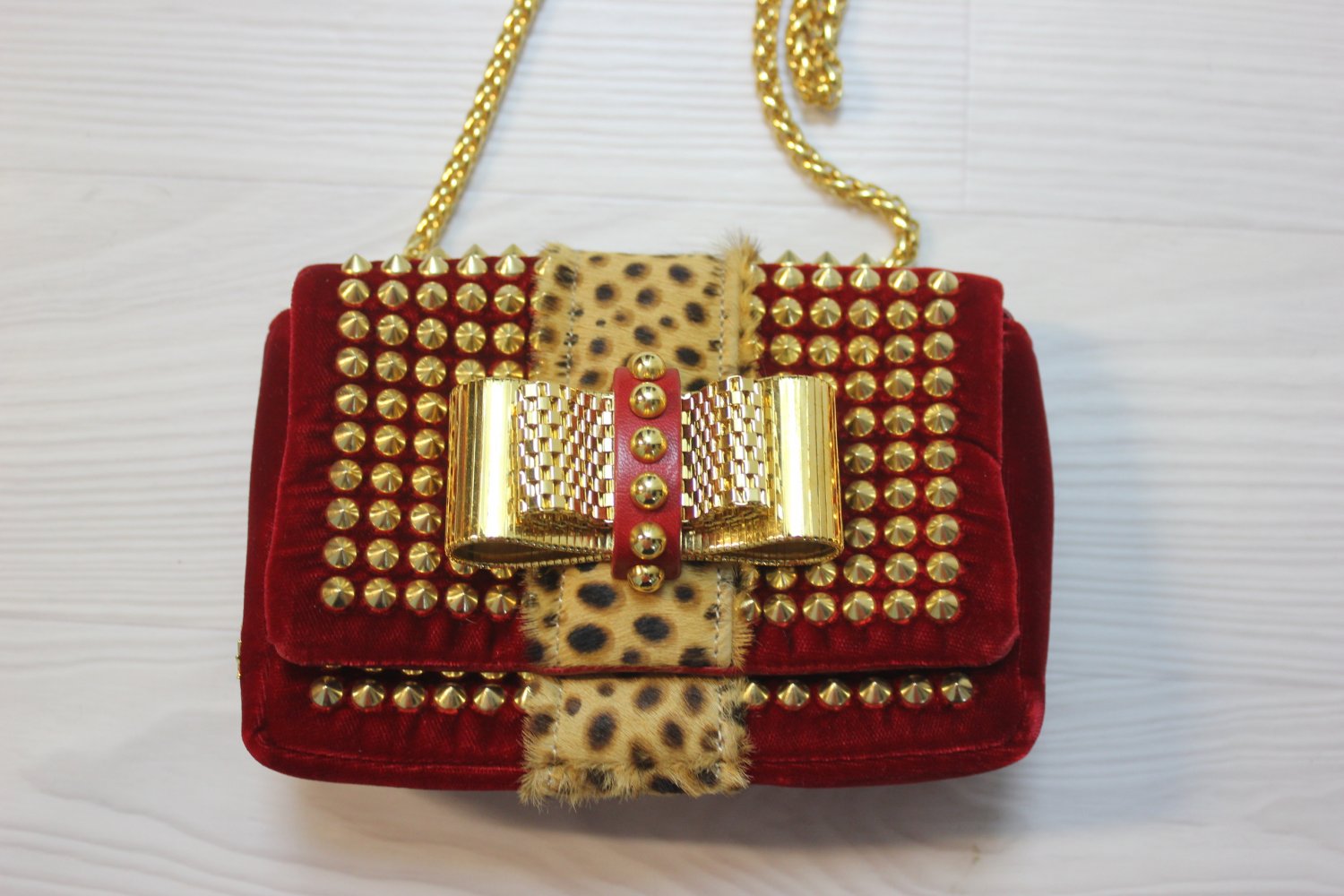  CHRISTIAN LOUBOUTIN Charity Happy Bag Handtasche Nieten Leopard Animal