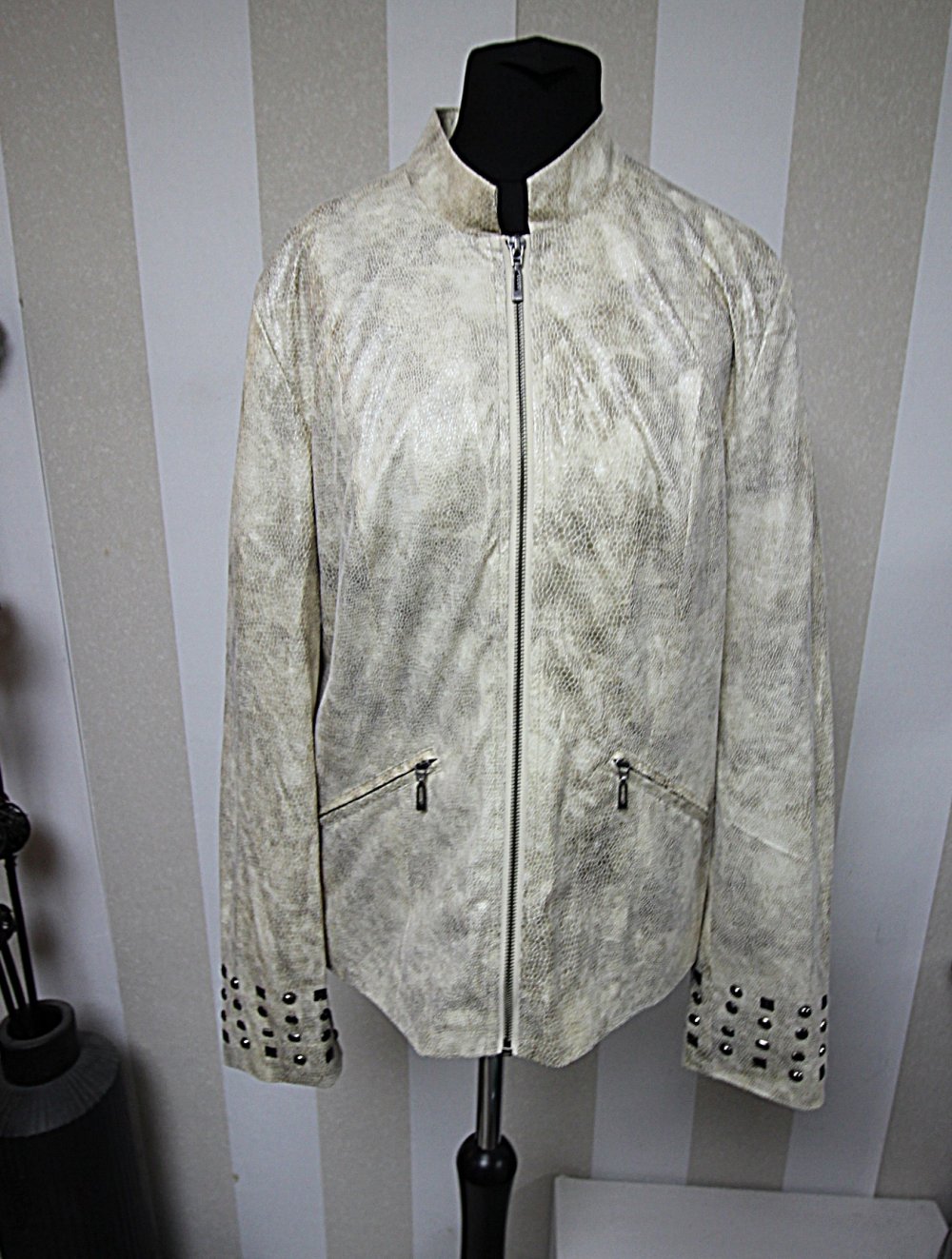 Bonprix selection Premium Jacke Nieten Snake schlange chic