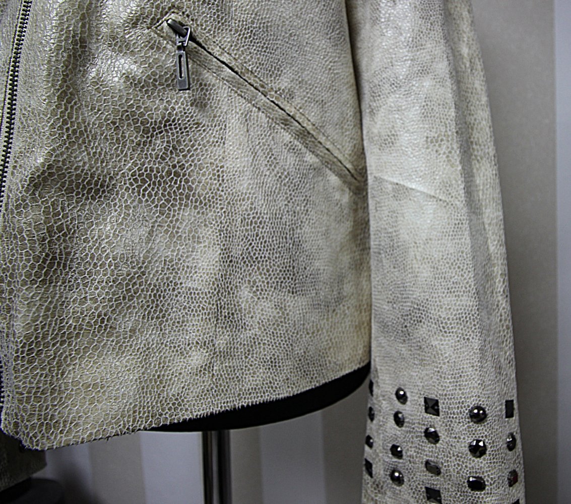 Bonprix selection Premium Jacke Nieten Snake schlange chic