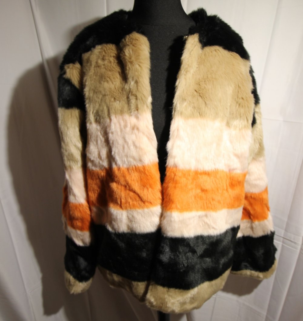 Zara Teddy Jacke Herbst Winter Fluffy Kunstpelz Kunstfell