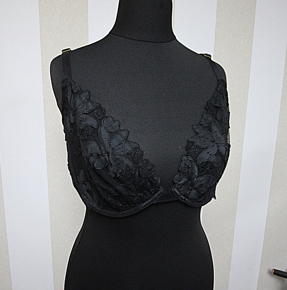 Victoria´s Secret BH transparent Blumen romantisch sexy
