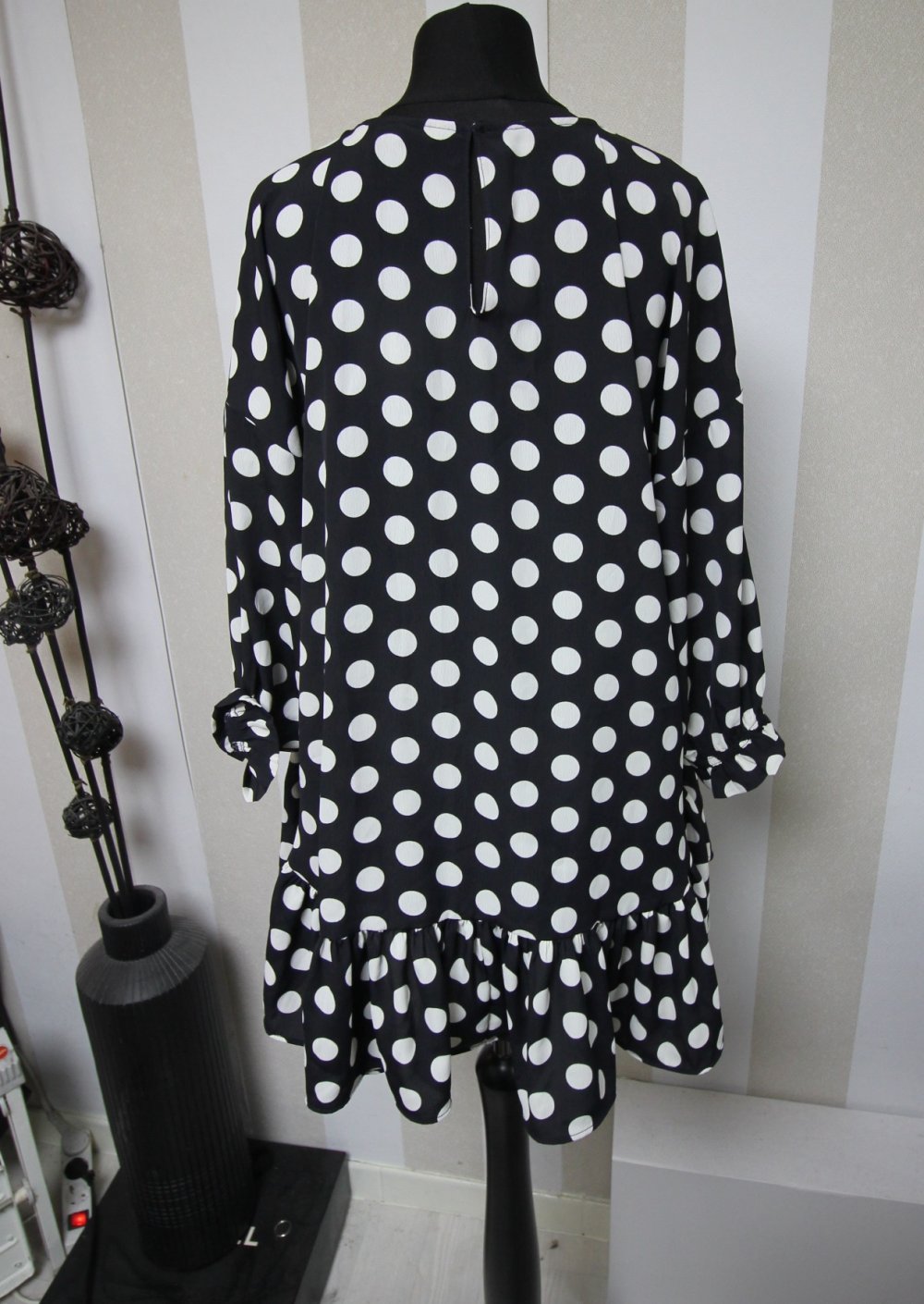 Zara Kleid Punkte Polka Dots