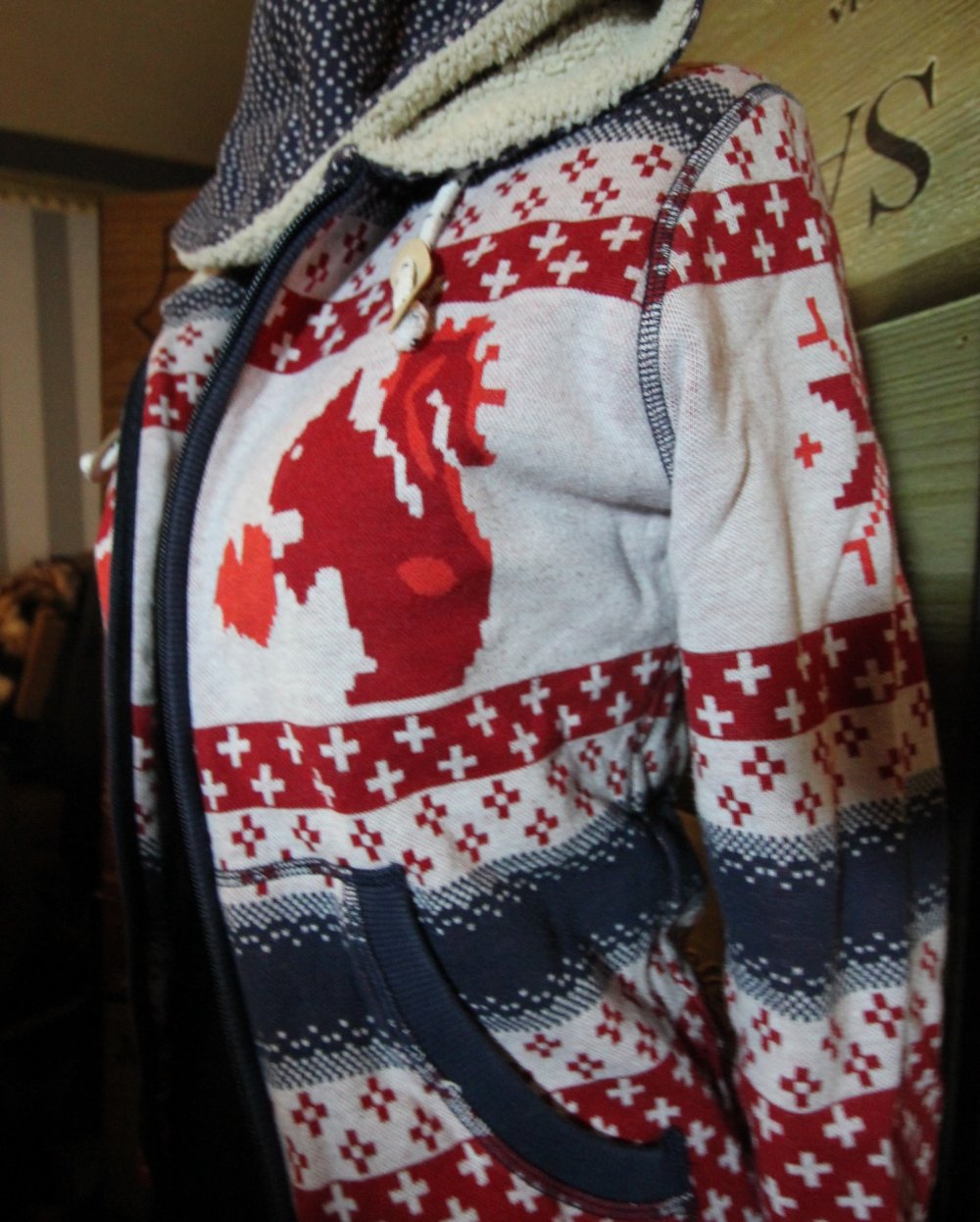 Alpenrausch Strickjacke Jacke Weihnachten xmas Herbst Winter Eichhörnchen festlich