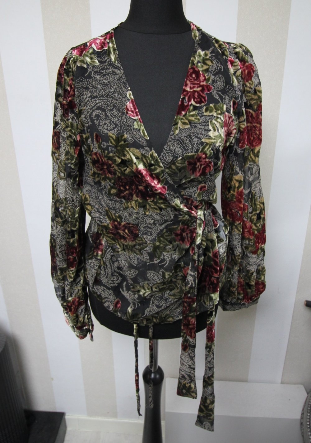 Zara Wickelbluse Blumen transparent Flowers Bluse SHirt
