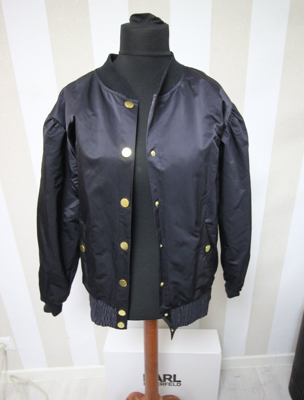 Neu Victoria Sport by Victoria´s Secret Jacke