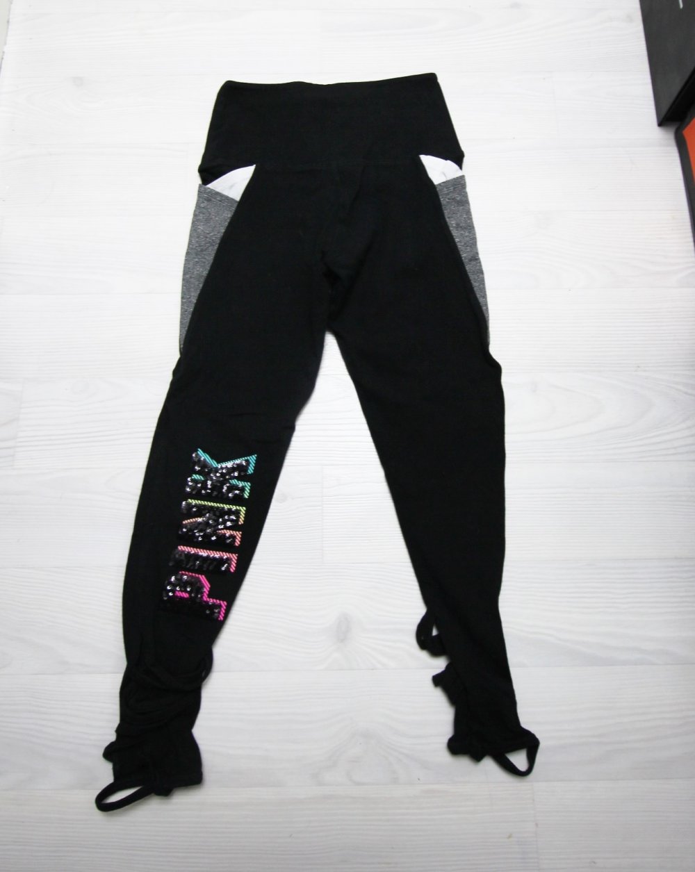 Victoria´s Secret Leggings Hose Pailletten Cut Outs
