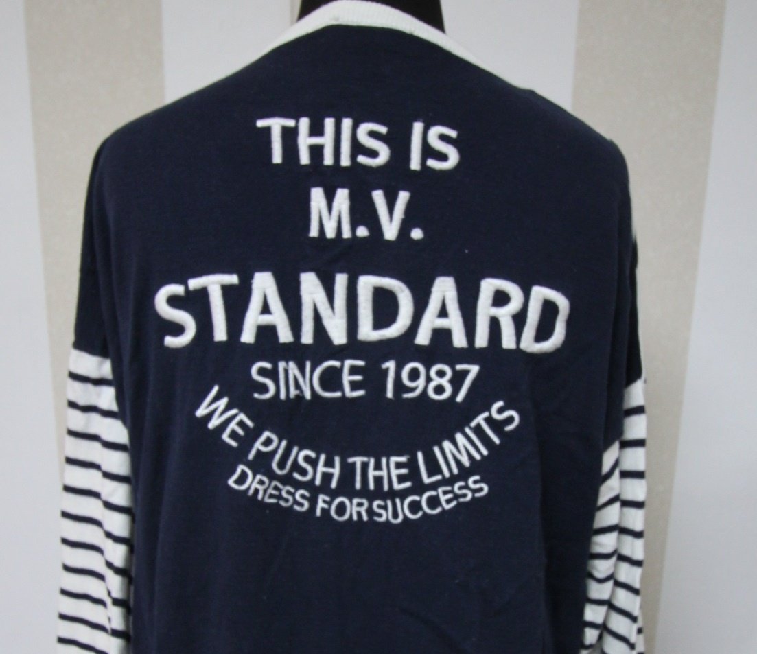 Malvin Strckjacke Maritim yacht club chic elegant Streifen