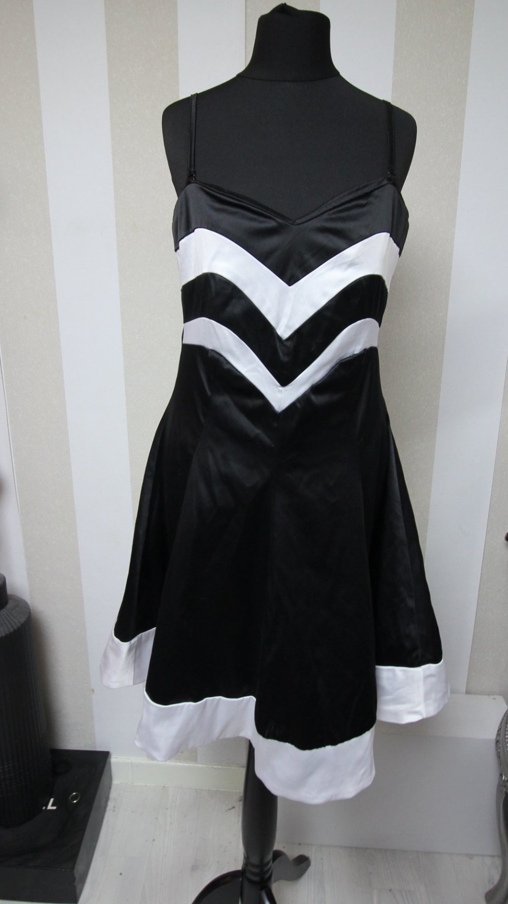 Cotton Club Kleid Abendkleid Party Cocktailkleid Kontrast chic elegant Silvester abiball weihnachten