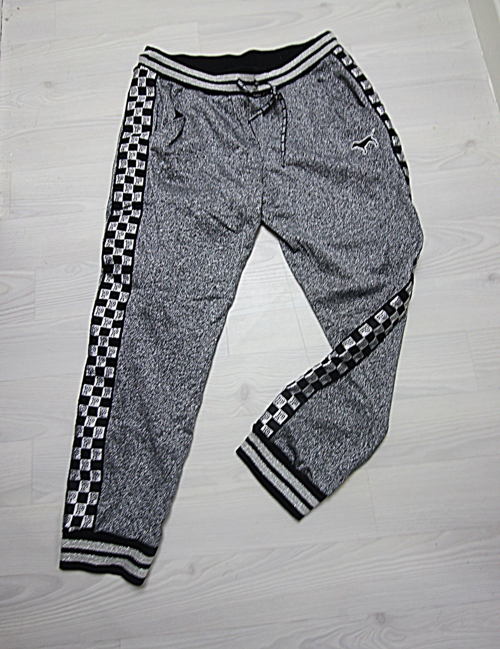 Neu Victoria´s Secret Hose Metallic Look