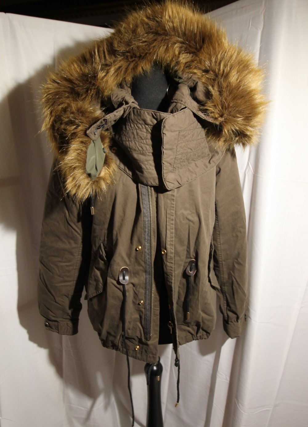 Zara Jacke Herbst Winter Kunstfell Kapuze Kunstpelz Fake Fur