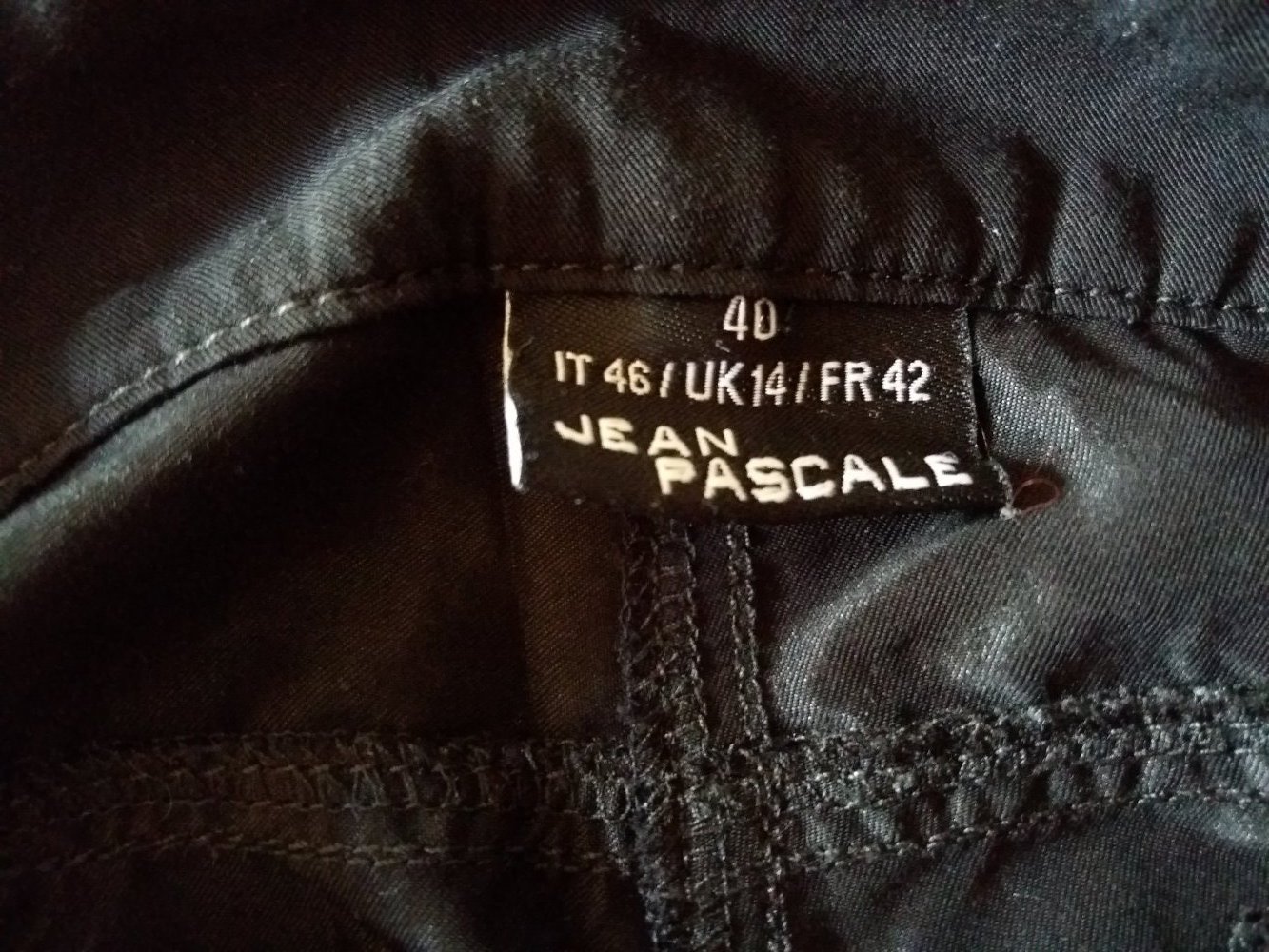 Schwarze 3/4 Hose